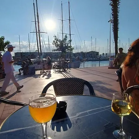 公寓 A Port Au Pied Du Port Et Proche Des Plages