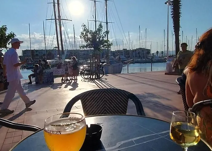 Lejlighed Appartement A Port Leucate Pour 4 Personnes Au Pied Du Port Et Proche Des Plages